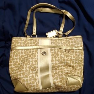 Coach shoulder bag